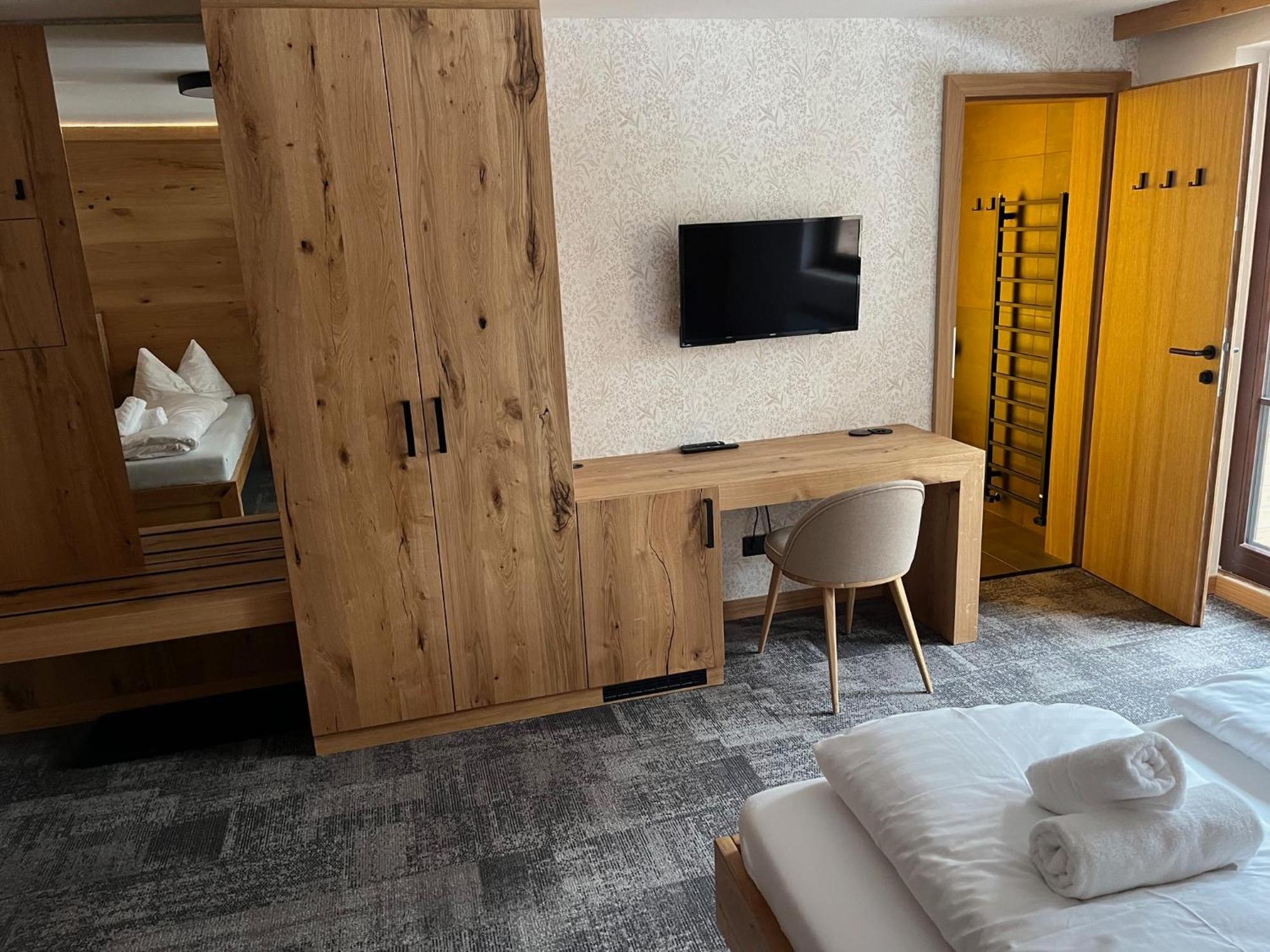 Tieflehner Hof Pitztalhaus Hotel Sankt Leonhard im Pitztal Eksteriør bilde