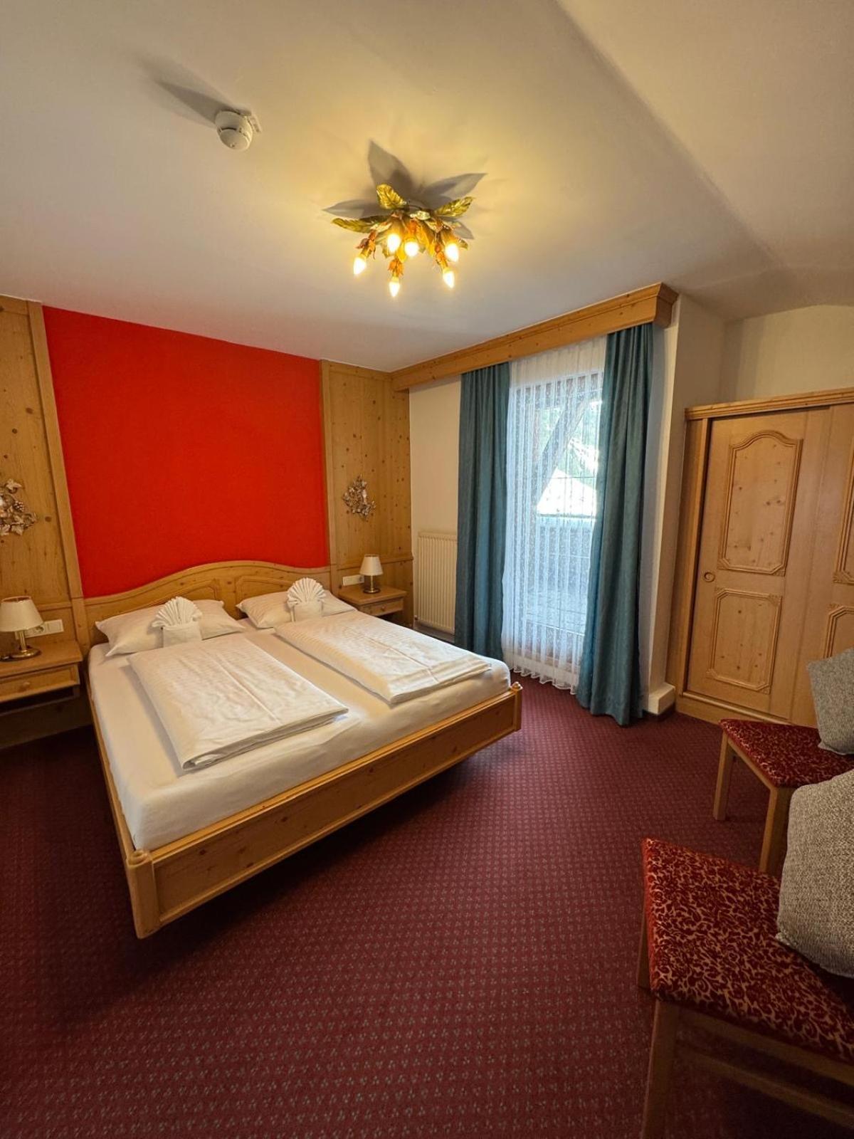 Tieflehner Hof Pitztalhaus Hotel Sankt Leonhard im Pitztal Eksteriør bilde