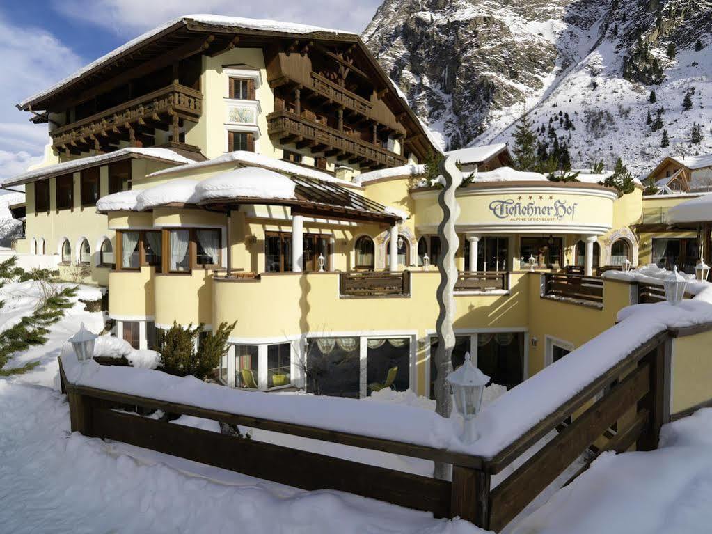 Tieflehner Hof Pitztalhaus Hotel Sankt Leonhard im Pitztal Eksteriør bilde